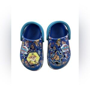 Crocs Toddler Size C8 / 8 Paw Patrol Off Court Clogs with Chase Rubble Jibbitz
